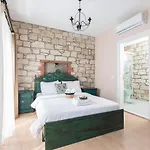 מלון Mastik Koyici