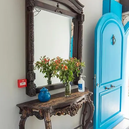 Mastik Koyici Hotel Cesme
