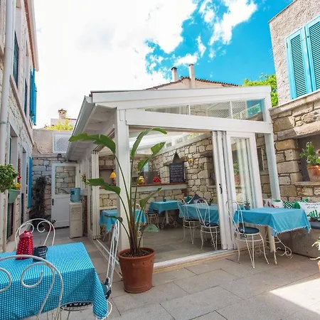 Hotel Mastik Koyici Cesme