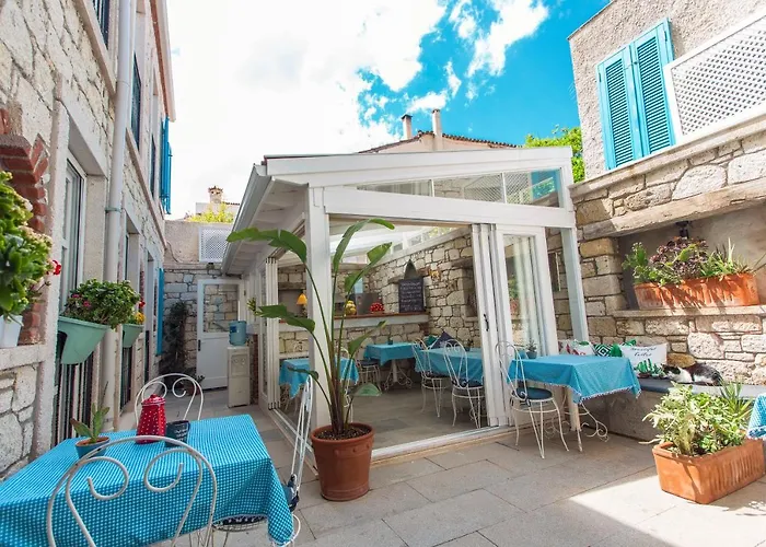 Hotel Mastik Koyici Çeşme